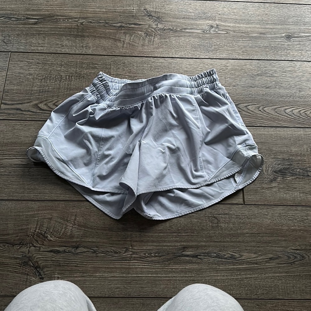 Lululemon hotty hot short